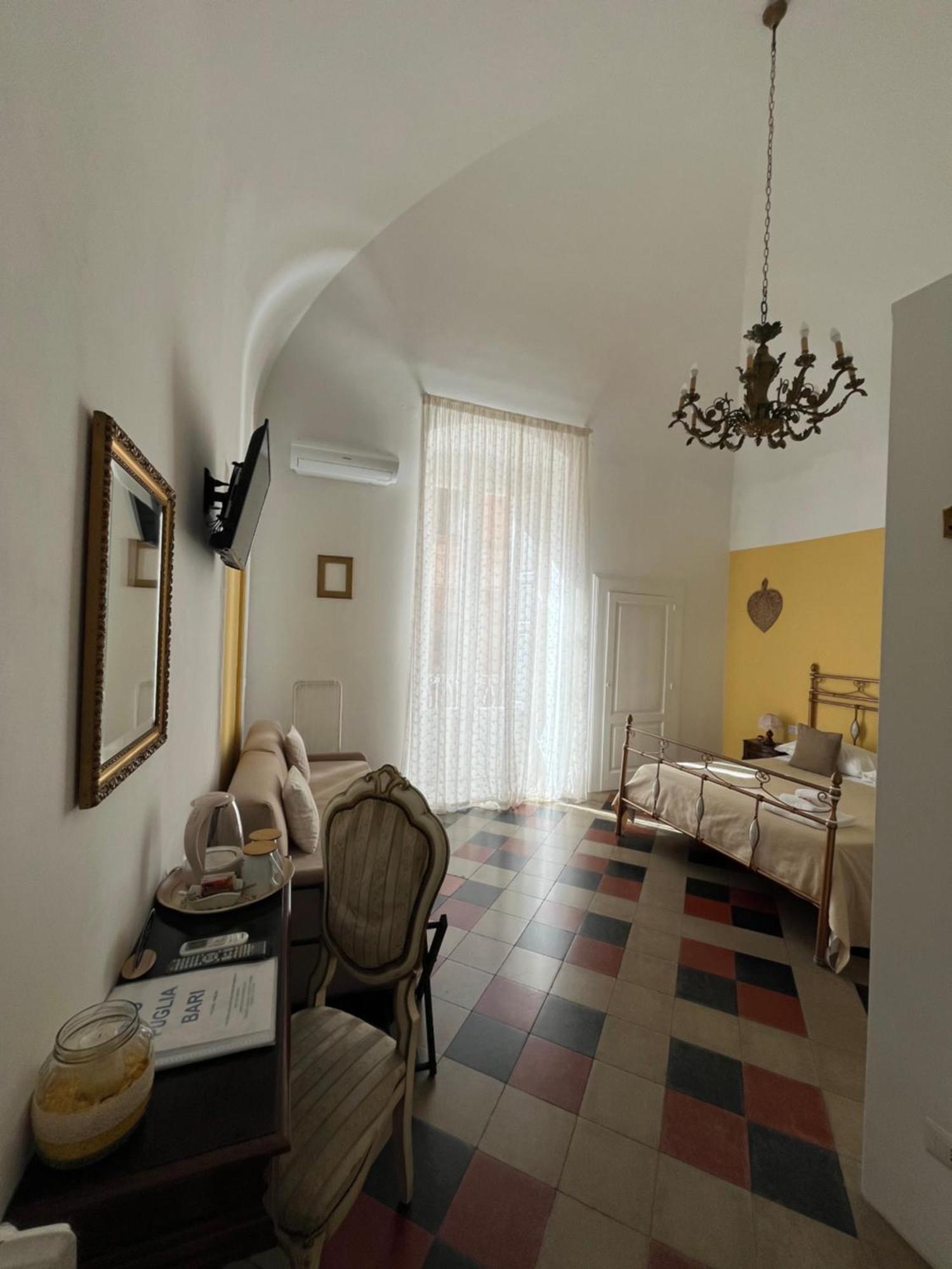 B&B Chimera Bari Exteriör bild
