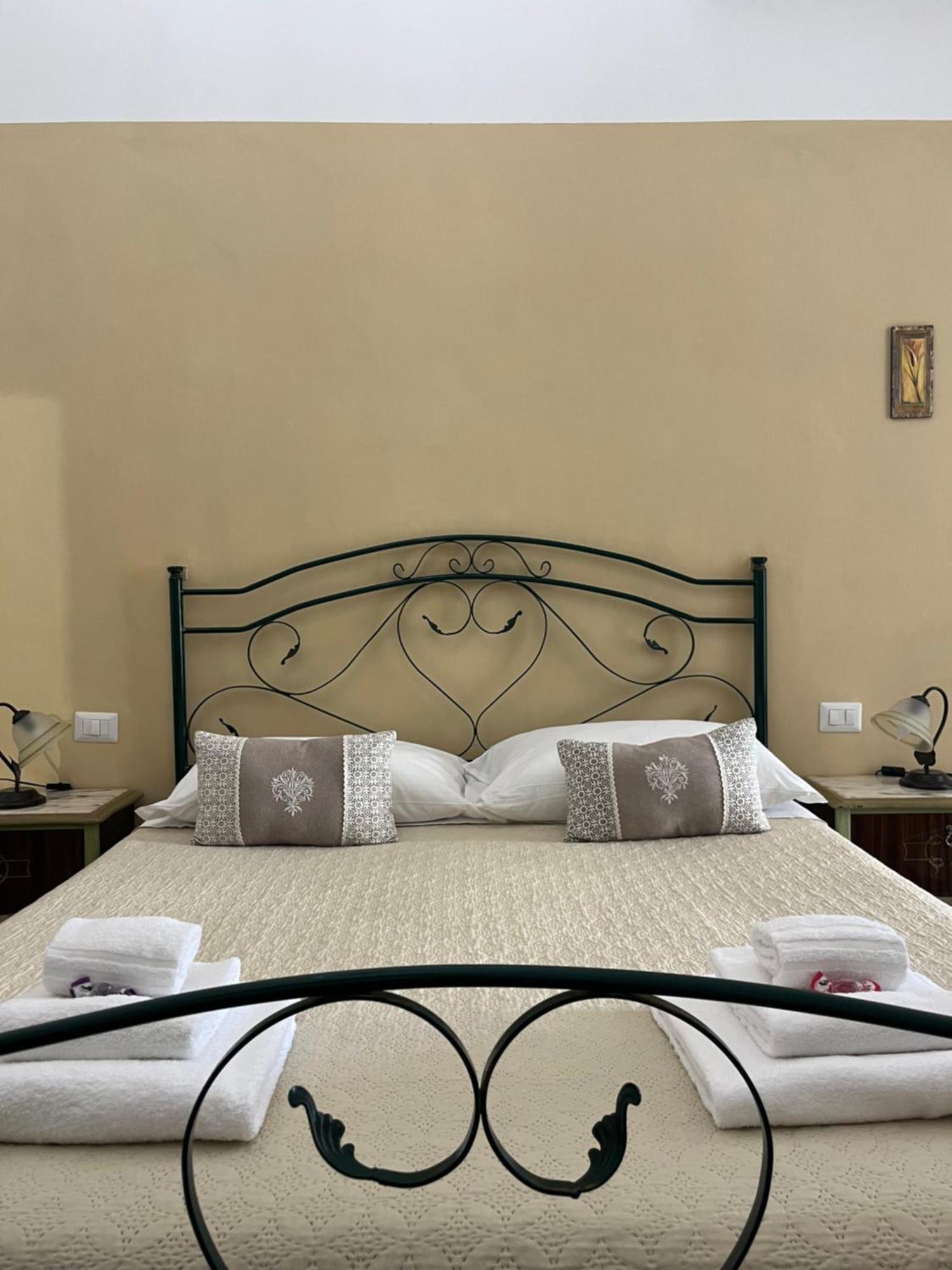 B&B Chimera Bari Exteriör bild