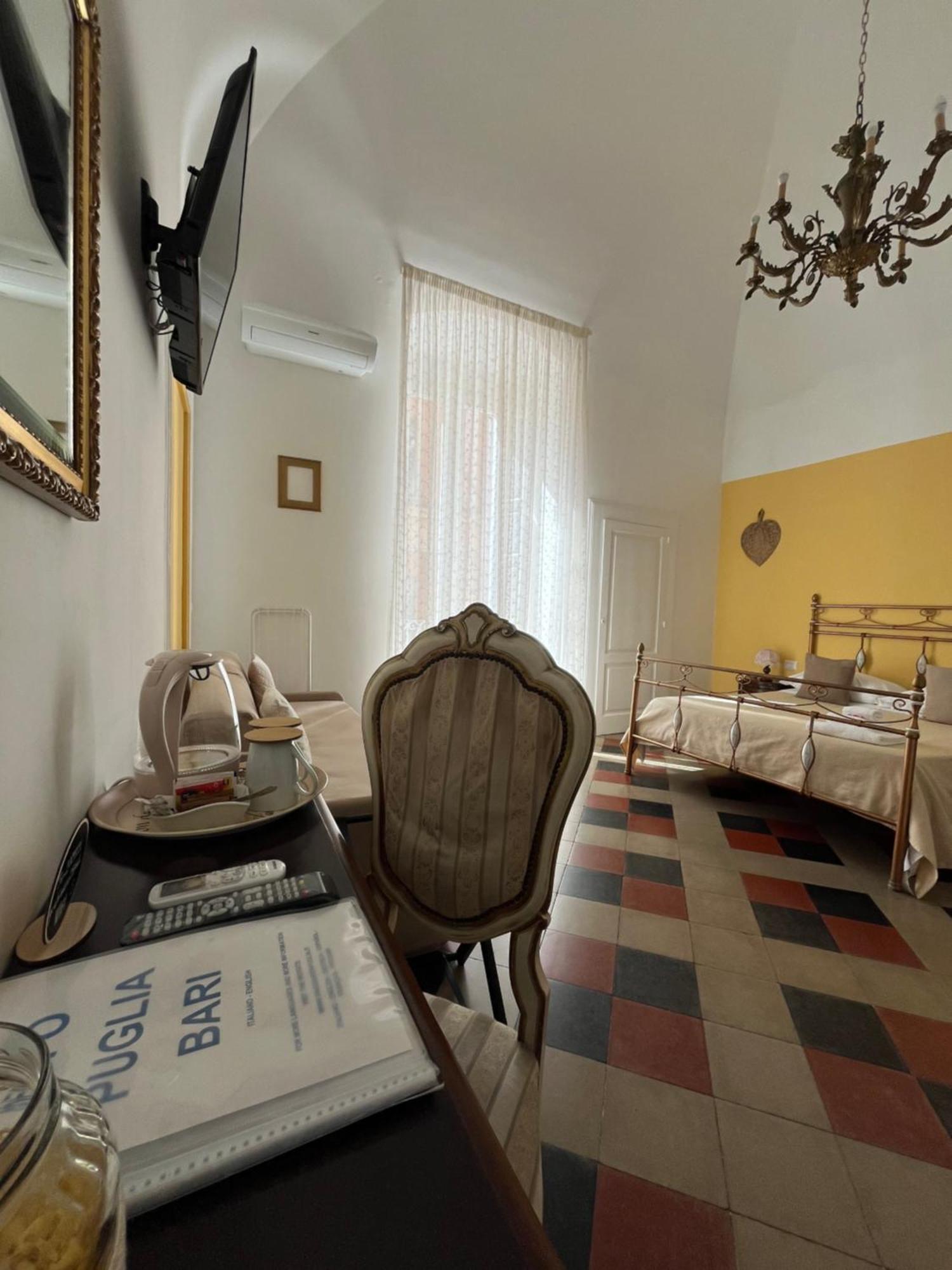 B&B Chimera Bari Exteriör bild